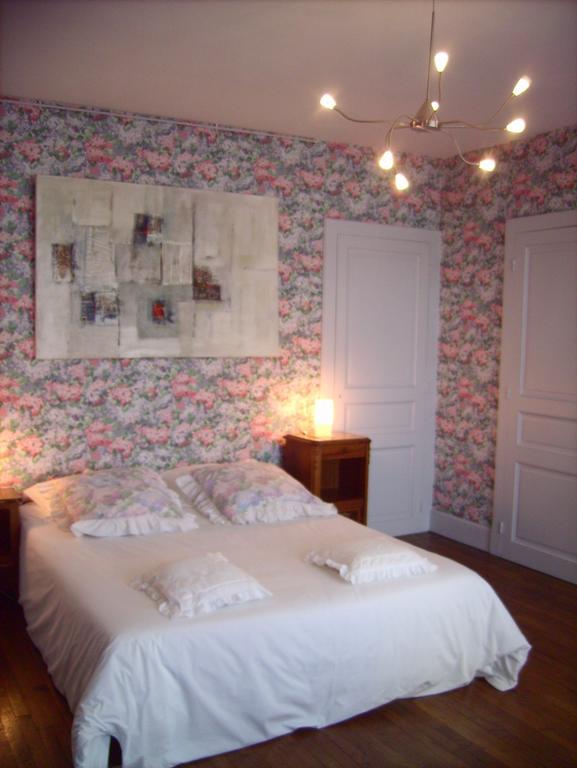 Chambre D'Hotes L'Ambroise Troyes Exterior photo